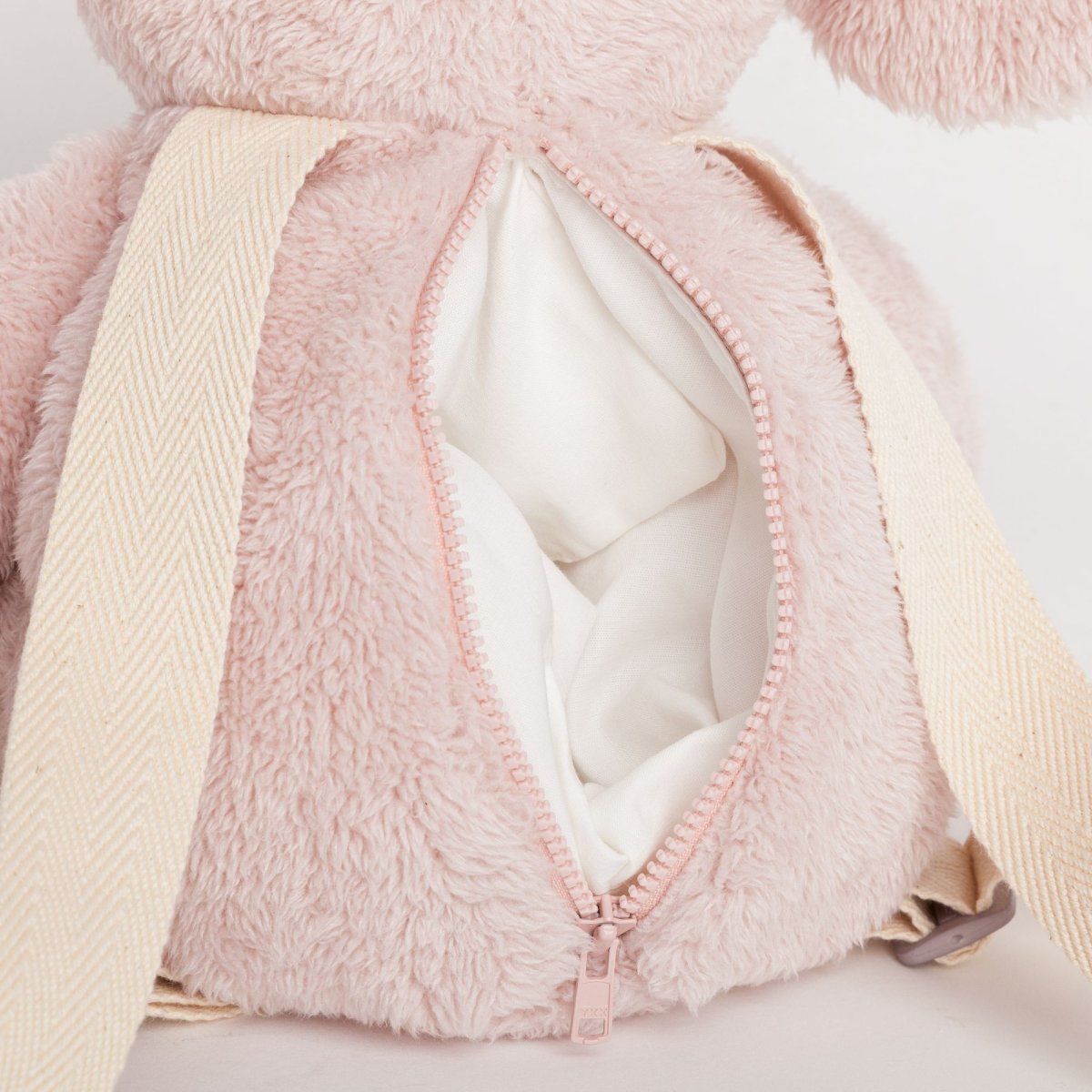 画像3: もふもふ・ピンク・ゾウリュック (3)