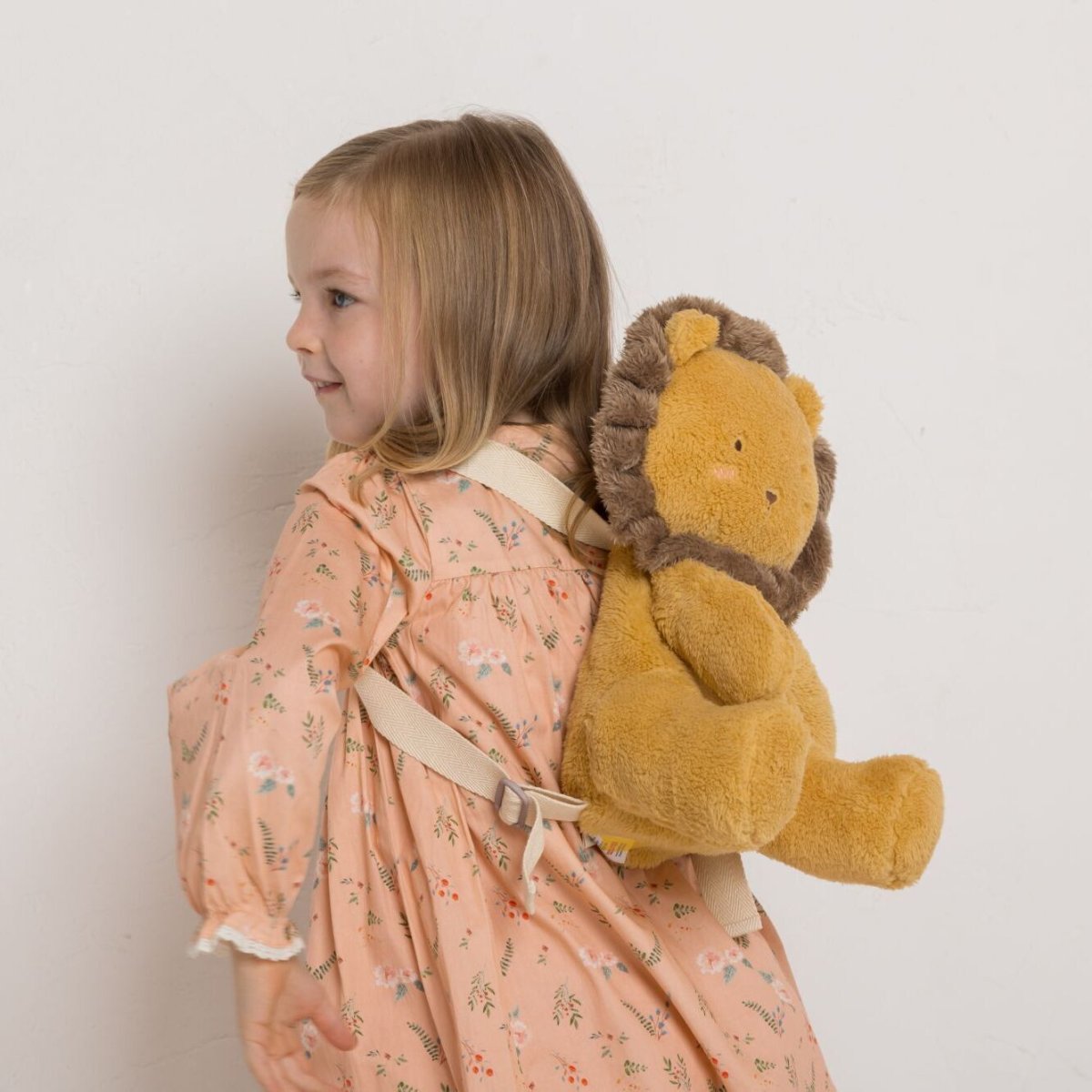 画像6: もふもふライオンリュック (6)