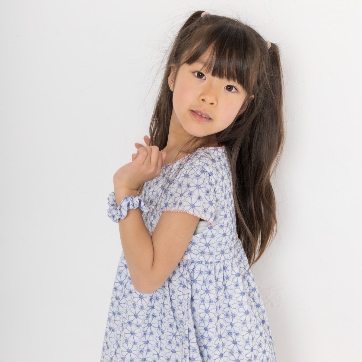 画像8: 【ドール用】ブルーフラワー刺しゅう・ドールドレス (8)