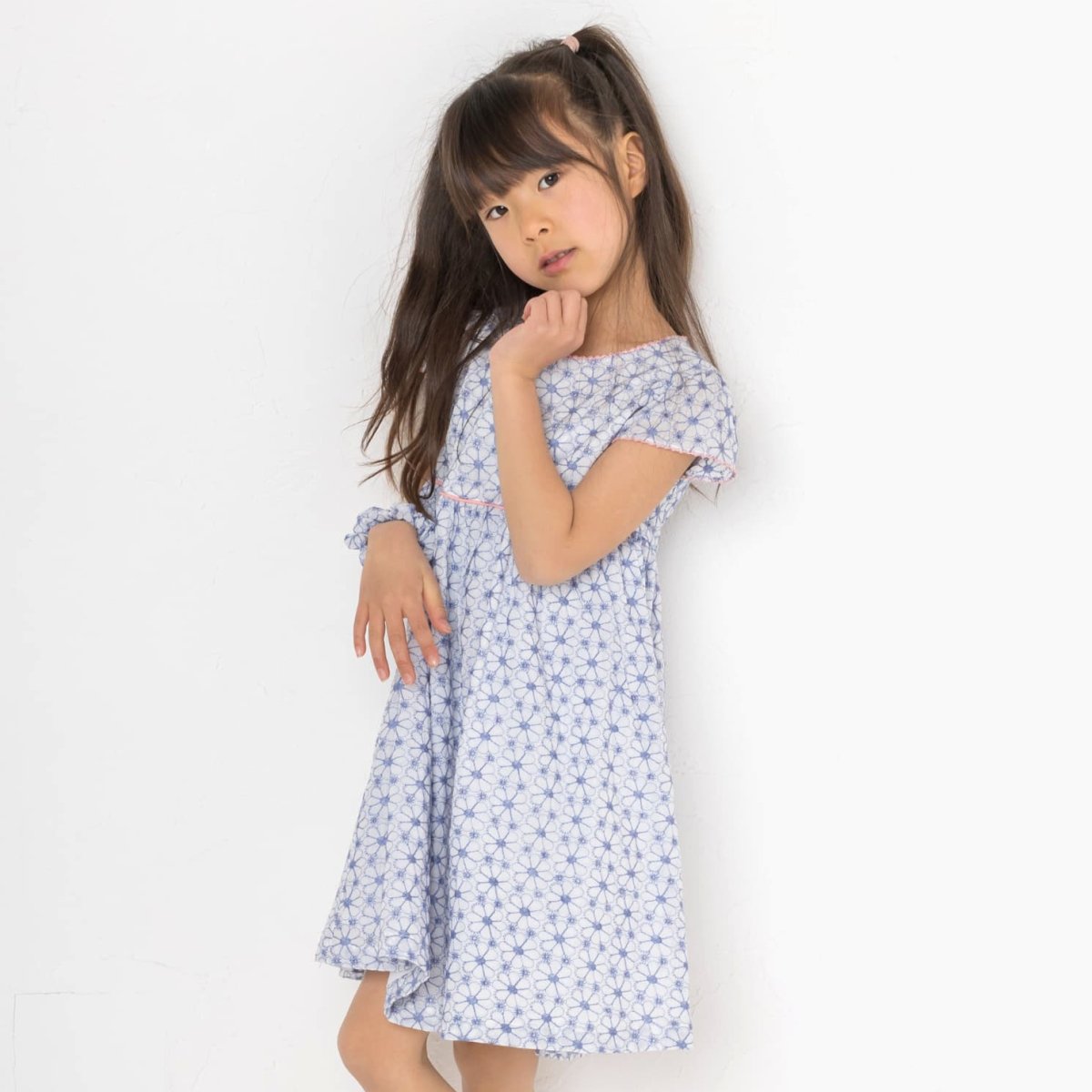 画像6: ブルーフラワー刺しゅう・ドレス_2〜3歳用(身長 92-98cm) (6)