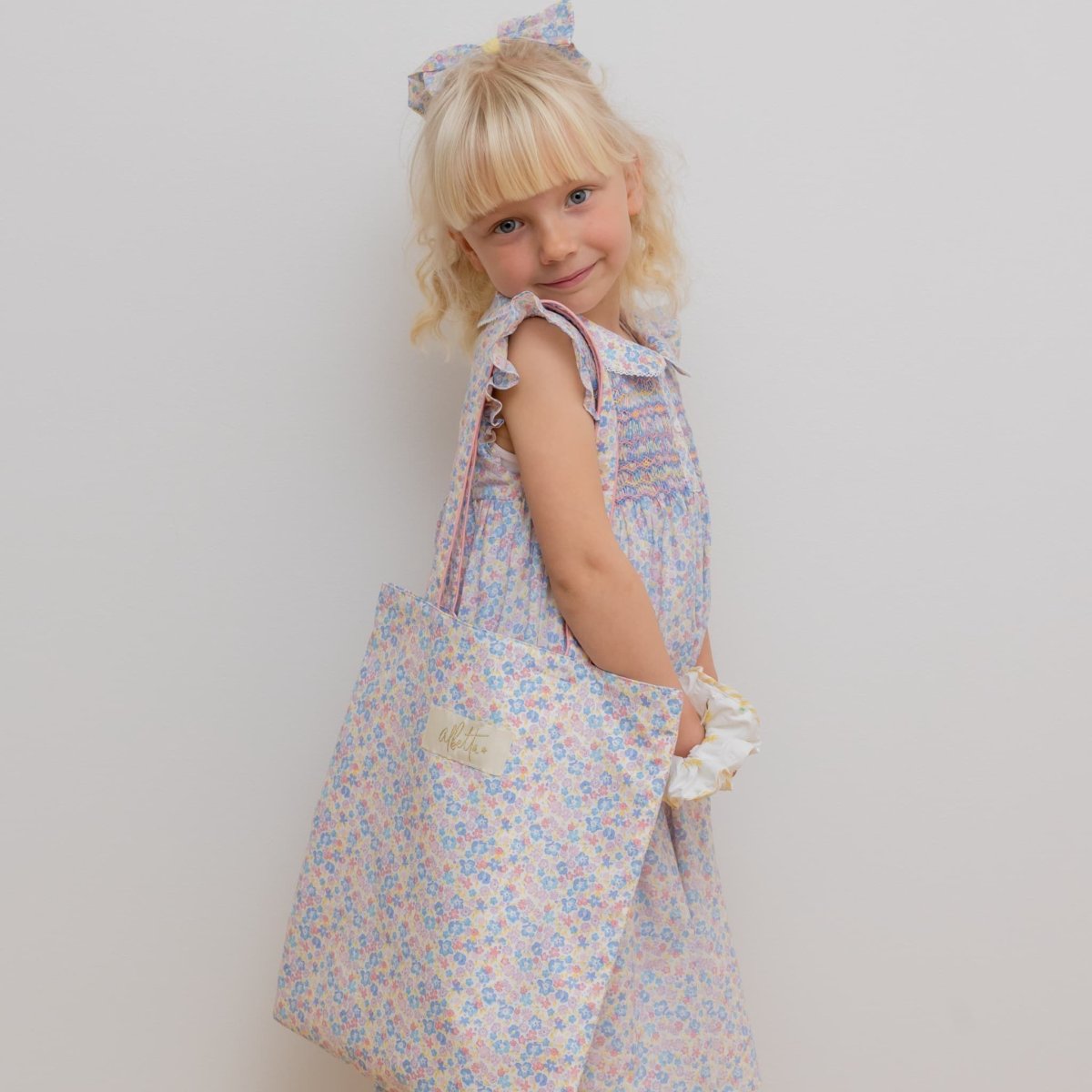 画像20: ジャンヌプリント・ハンドスモッキング・ドレス_4_5歳用(身長 103-108cm) (20)