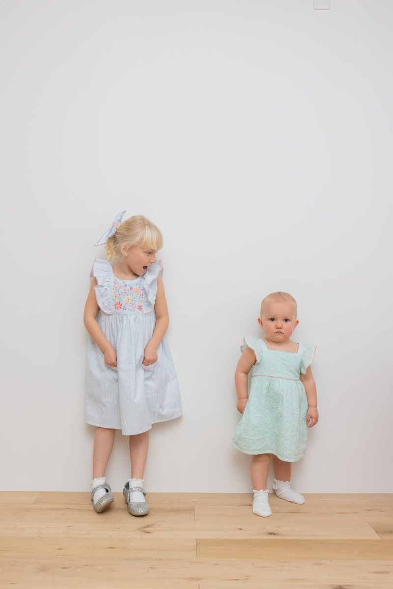 画像16: セレステブルー・ブロデリー・ドレス_5_6歳用(身長 108-114cm) (16)