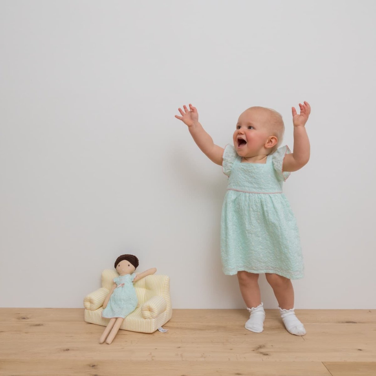 画像15: セレステブルー・ブロデリー・ドレス_5_6歳用(身長 108-114cm) (15)