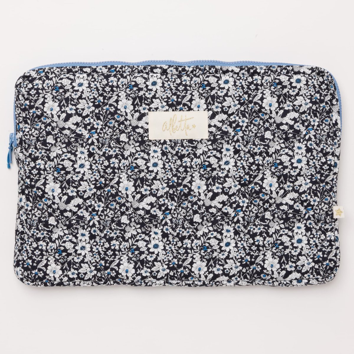 画像1: ネイビーフローラル・キルティング・15インチ・ノートパソコンケース (1)