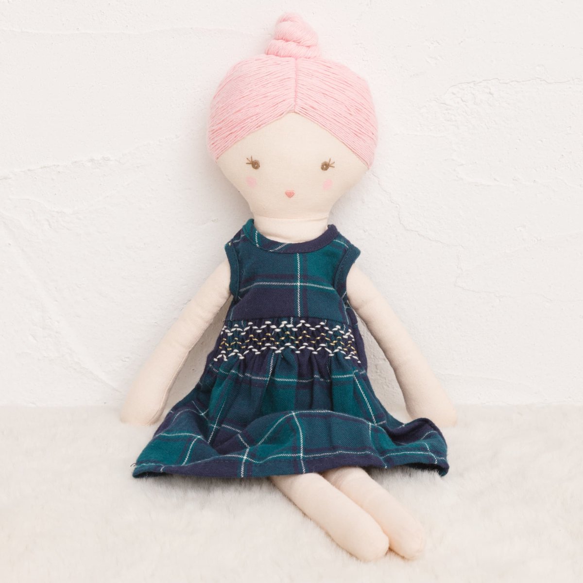 画像1: 【ドール用】ダークブルー・ギンガムチェック・ハンドスモック・ドールドレス (1)