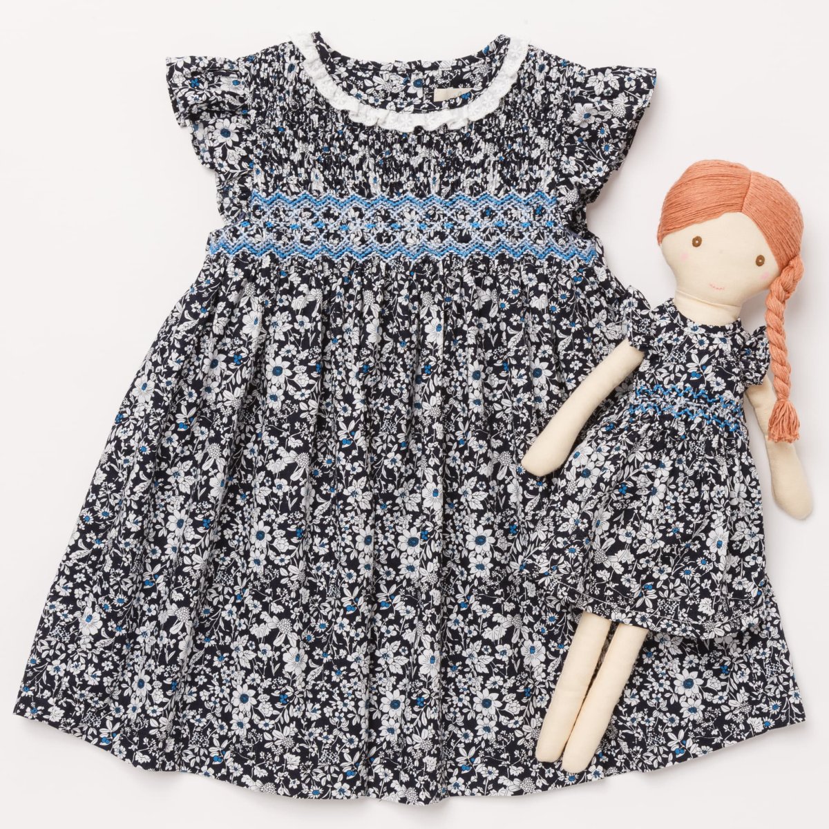 画像10: ダークブルーフラワー・ハンドスモック・ドレス_5_6歳(身長 108-114cm) (10)