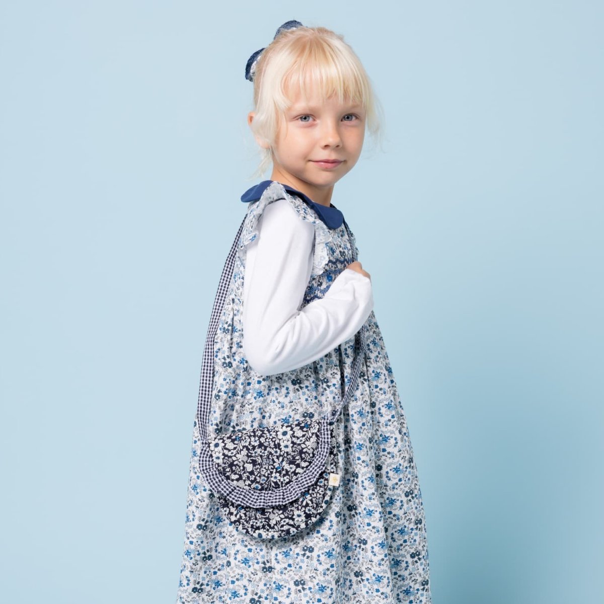 画像1: ダークネイビーフローラルプリント・クロス・バッグ (1)