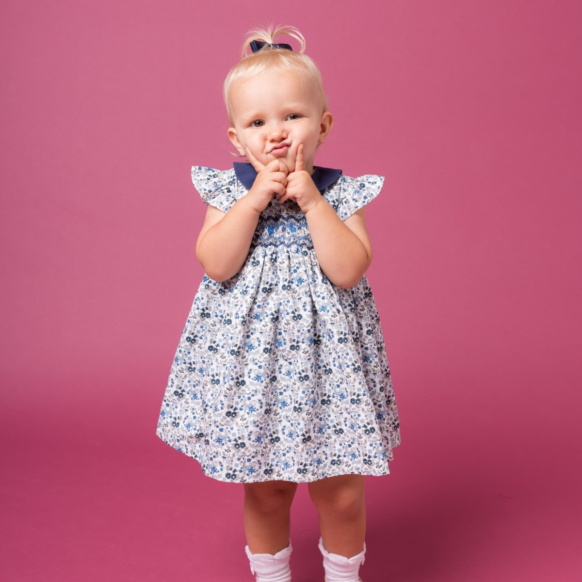 画像5: ブルーフローラルプリント・ハンドスモック・ドレス_5〜6歳(身長 108-114cm) (5)