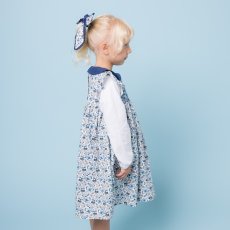 画像2: ブルーフローラルプリント・ハンドスモック・ドレス_2〜3歳(身長 92-98cm) (2)