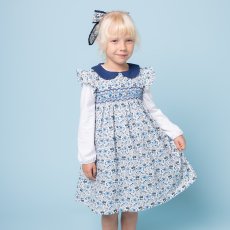 画像1: ブルーフローラルプリント・ハンドスモック・ドレス_5〜6歳(身長 108-114cm) (1)
