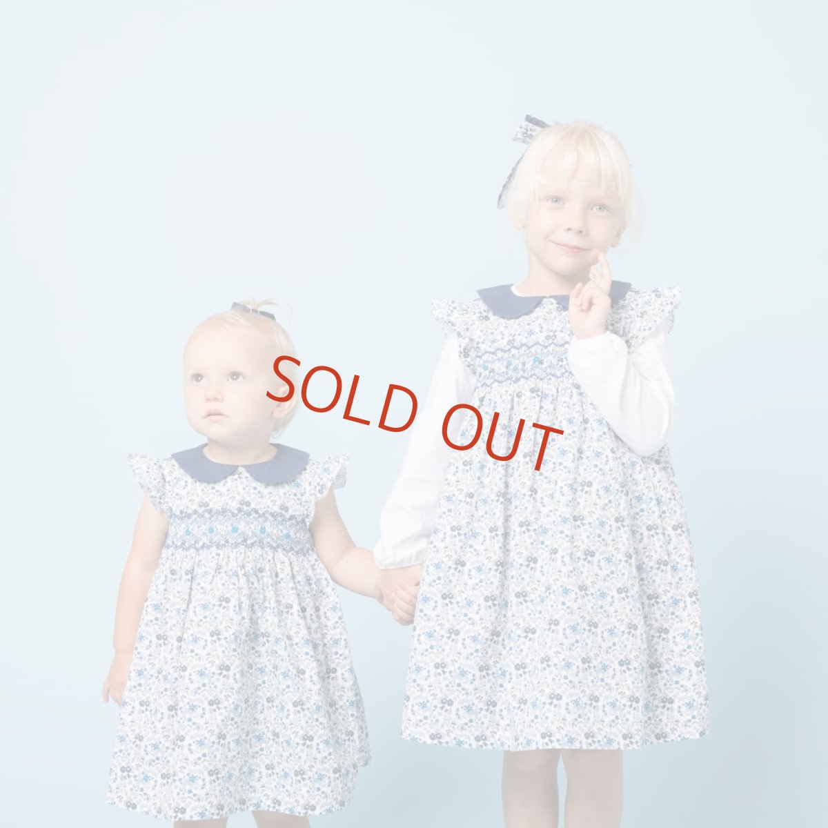 画像2: ブルーフローラルプリント・ハンドスモック・ドレス_1_2歳(身長 85-92cm) (2)