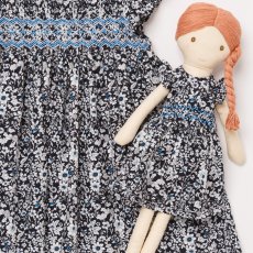 画像1: 【ドール用】ダークブルーフラワー・ハンドスモック・ドールドレス (1)