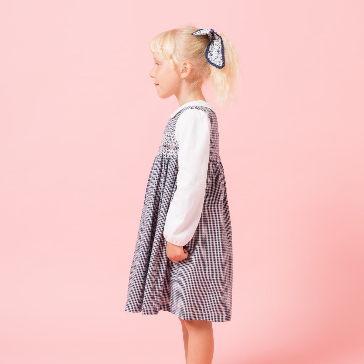 画像2: ダークブルー・ギンガムチェック・ハンドスモック・ドレス_2_3歳(身長 92-98cm) (2)