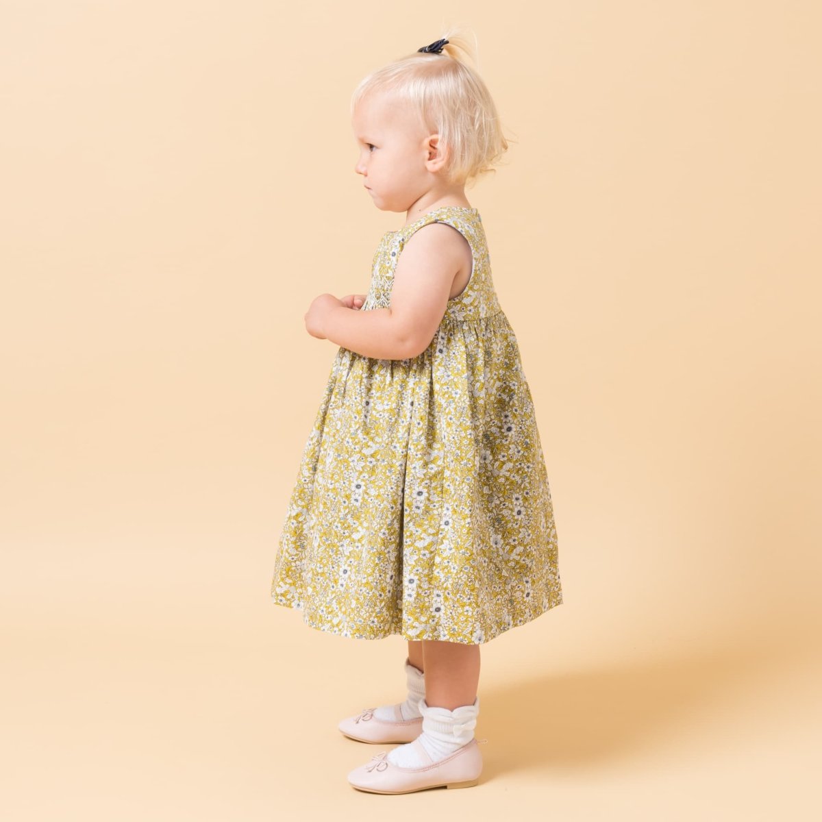 画像4: イエローフローラルプリント・ハンドスモック・ドレス_2_3歳(身長 92-98cm) (4)