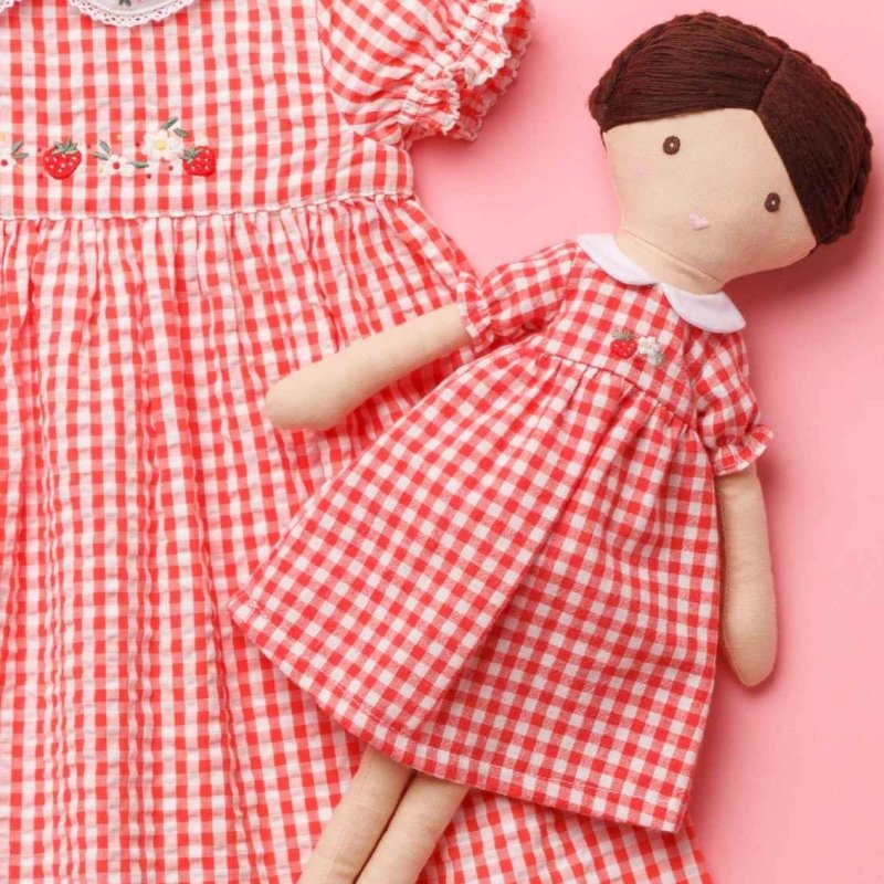 【アンティ】ドール　赤ちゃん　ドレス　服　大正ロマン　ベリー ドール用】ストロベリー刺繍・ドールドレス｜ベビー服・子供服ブランド