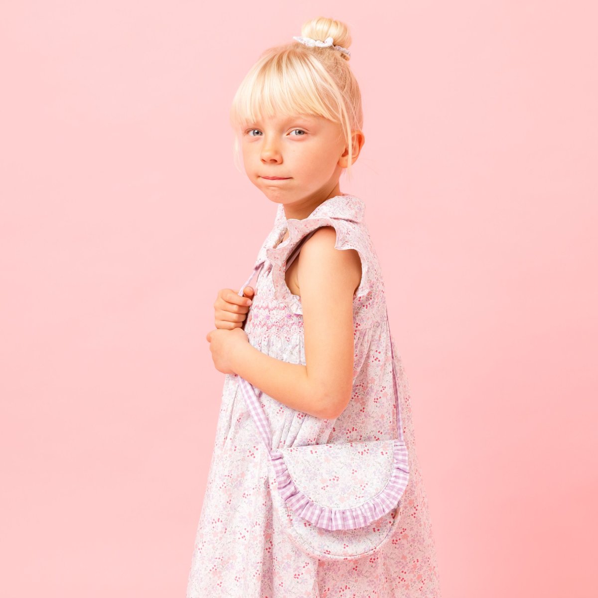 画像1: ワイルドフラワープリント・クロスバッグ (1)