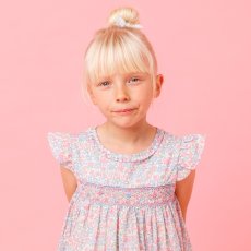 画像2: ブルーベルフローラルプリント・ハンドスモッキング・ワンピース_5〜6歳(108-114cm) (2)