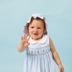 画像2: チェリー刺繍・ブルーシアサッカー・ハンドスモッキング・ワンピース_1〜2歳(85-92cm) (2)